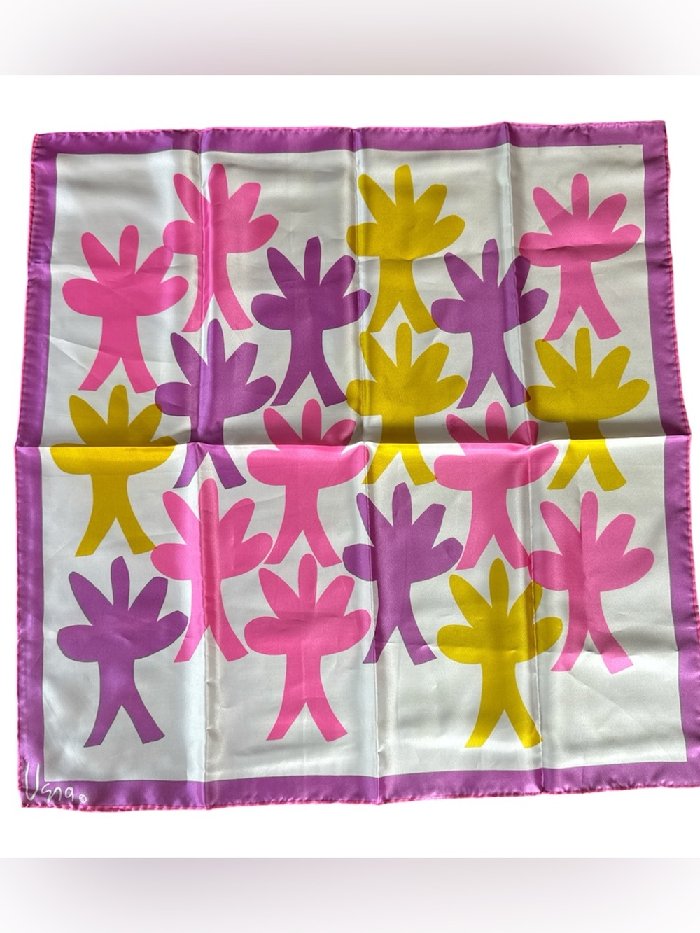 Vera vintage poly abstract pink purple square scarf
